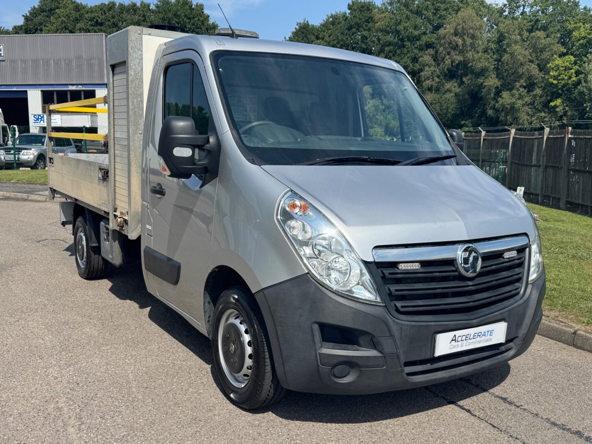 Vauxhall Movano